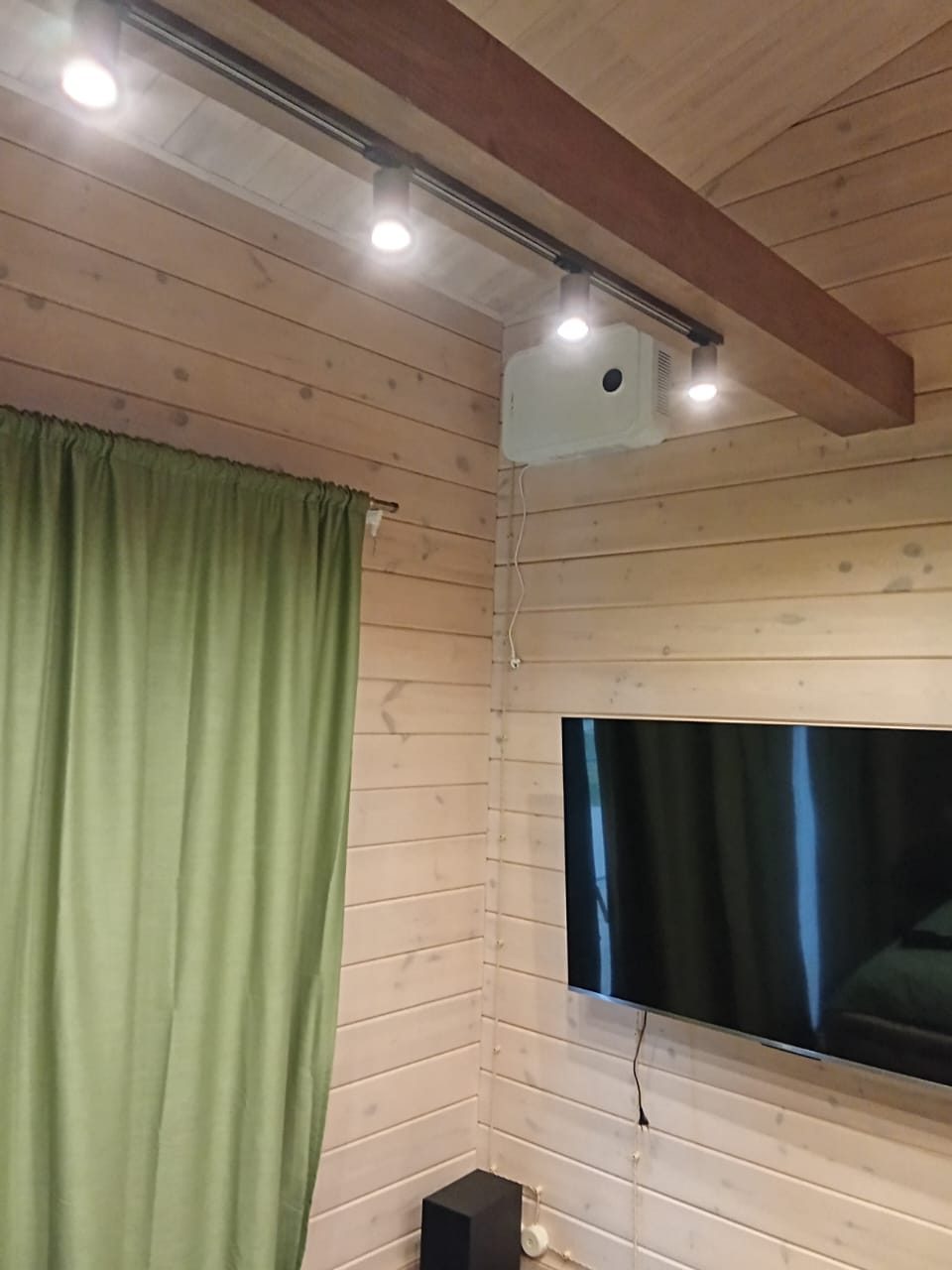 Приточно-вытяжная установка Funai Fuji ERW-150X.P